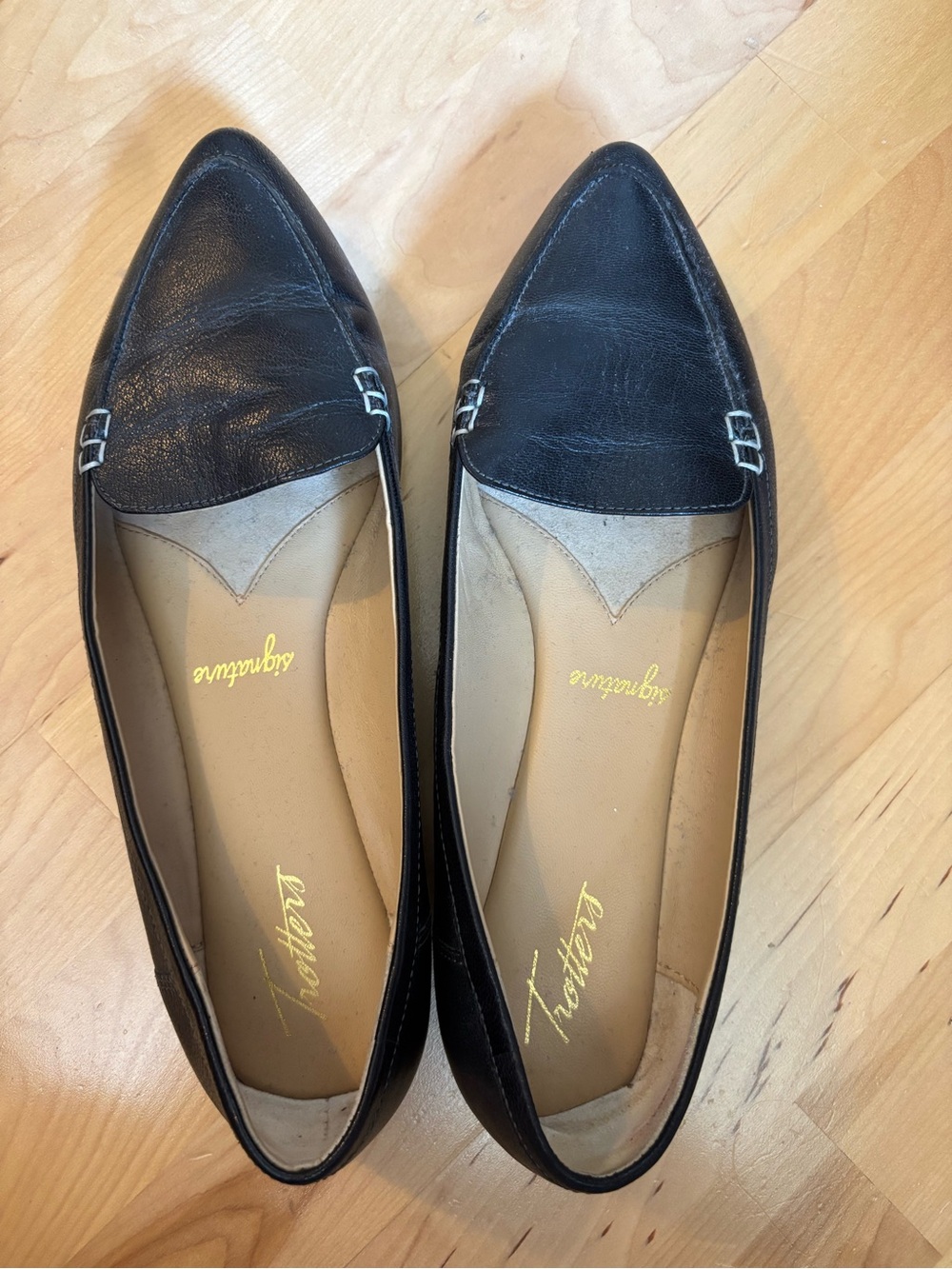 Black Pointed Leather Flats
